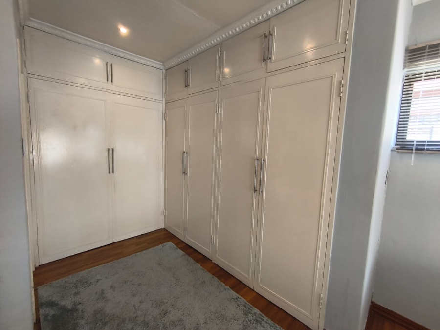 4 Bedroom Property for Sale in Brackenhurst Gauteng