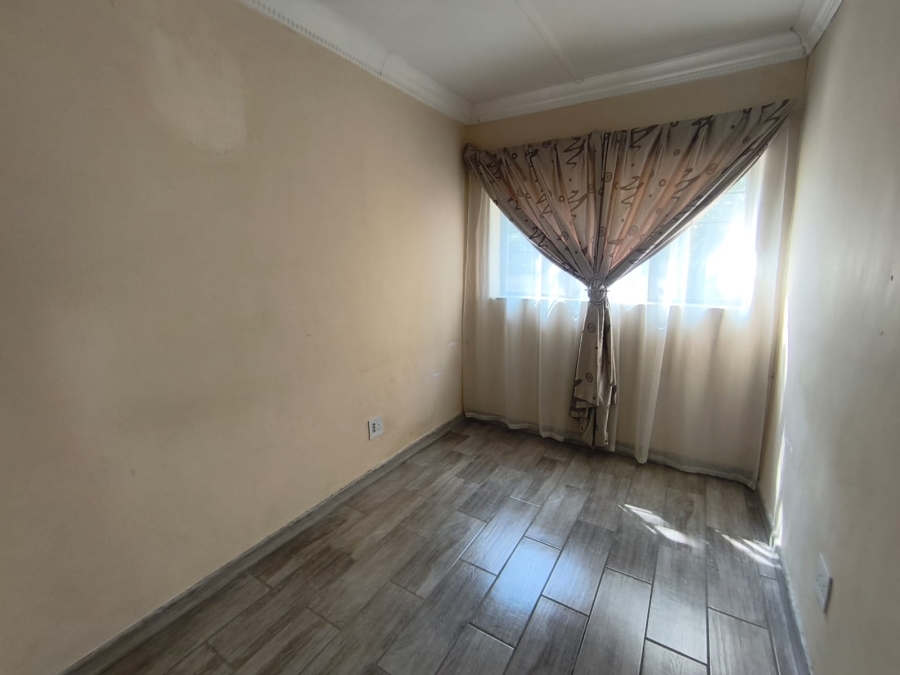 4 Bedroom Property for Sale in Brackenhurst Gauteng