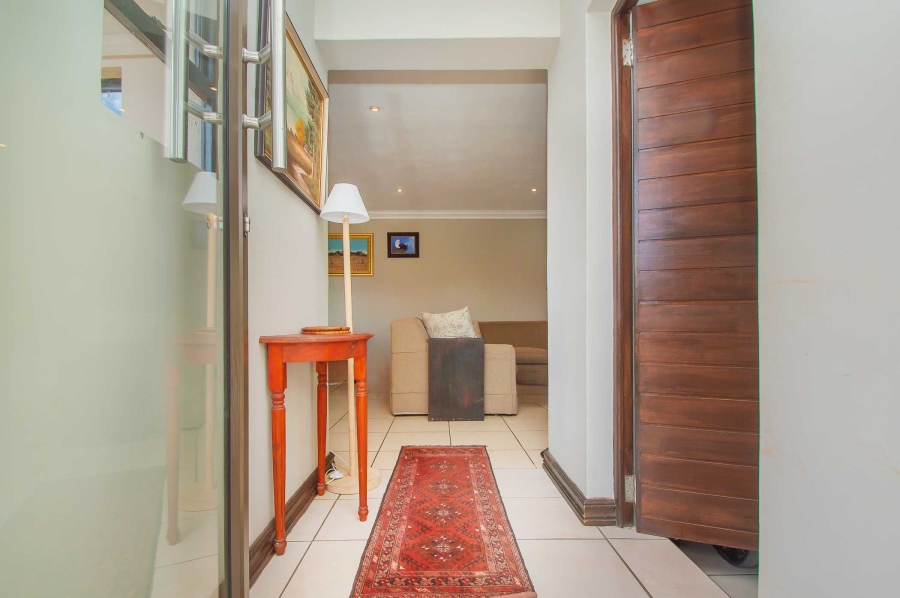 To Let 2 Bedroom Property for Rent in North Riding Gauteng