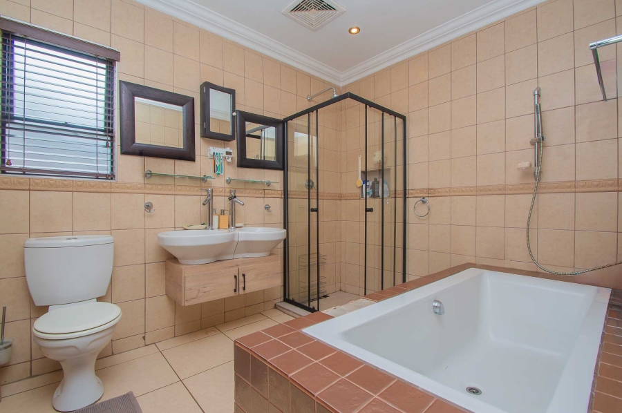 To Let 2 Bedroom Property for Rent in North Riding Gauteng