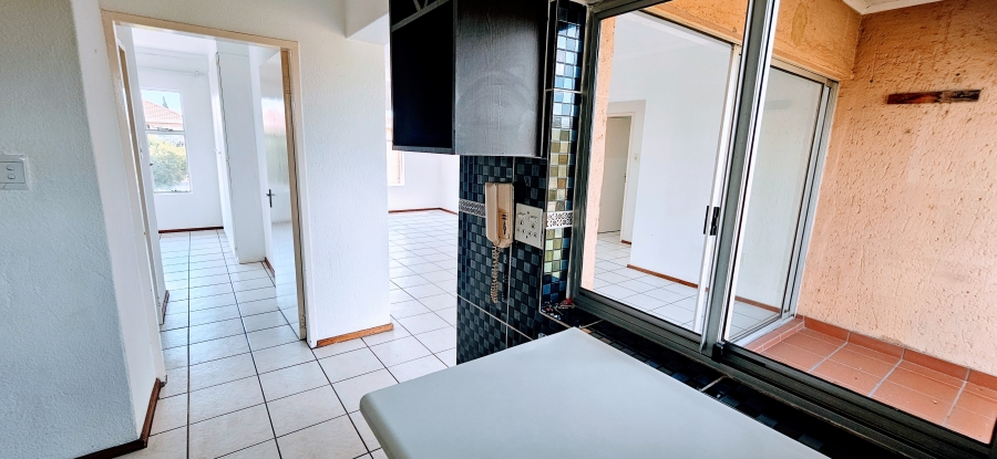 3 Bedroom Property for Sale in Three Rivers Proper Gauteng