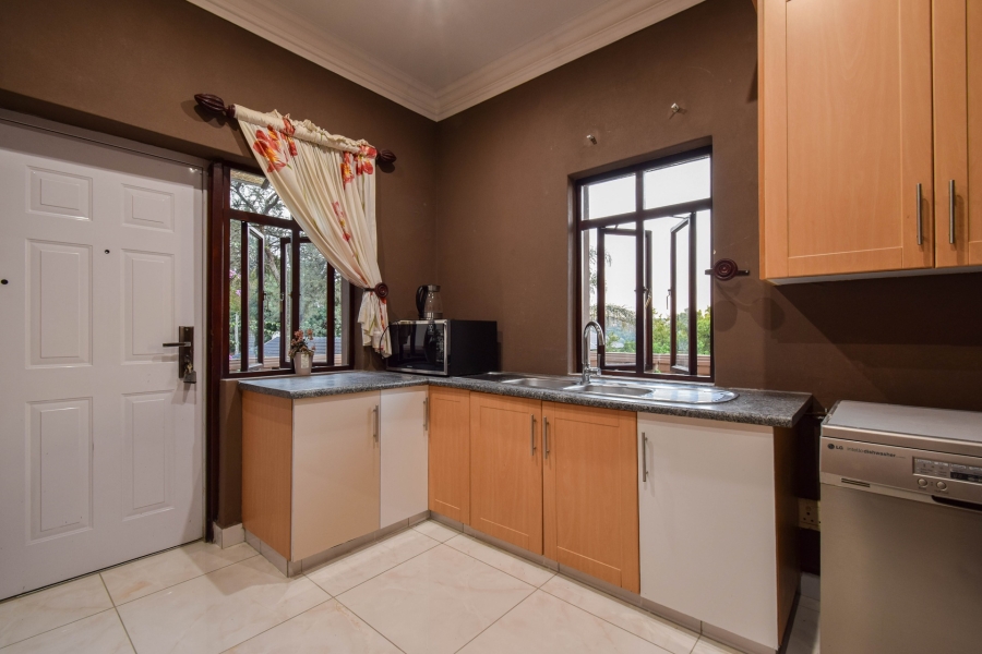4 Bedroom Property for Sale in Cornwall Hill Gauteng