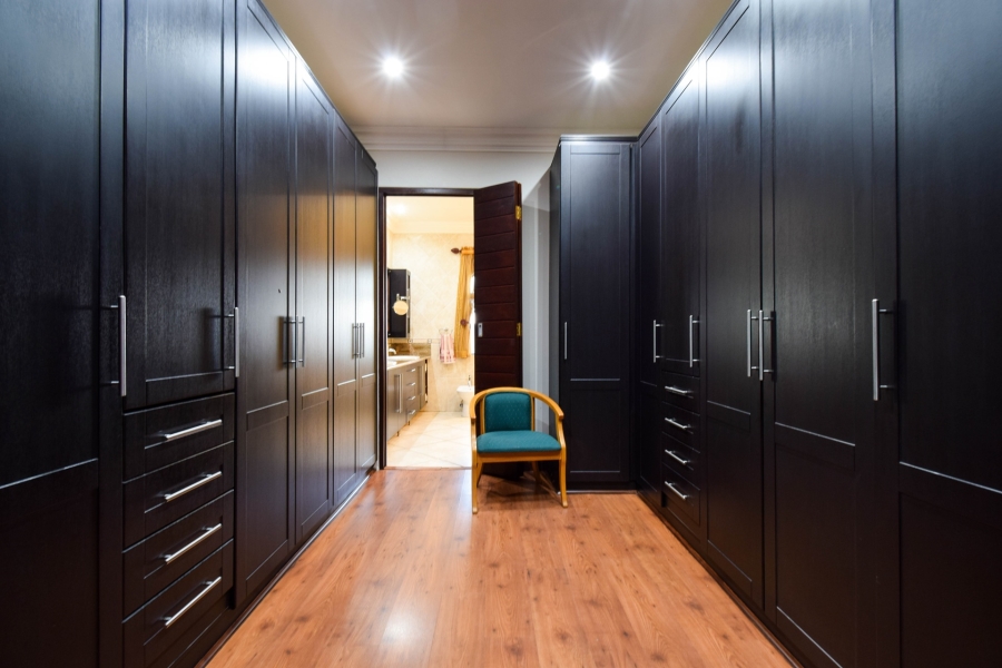 4 Bedroom Property for Sale in Cornwall Hill Gauteng