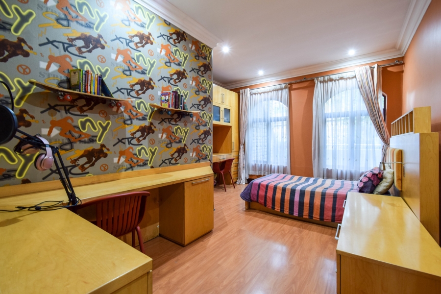 4 Bedroom Property for Sale in Cornwall Hill Gauteng