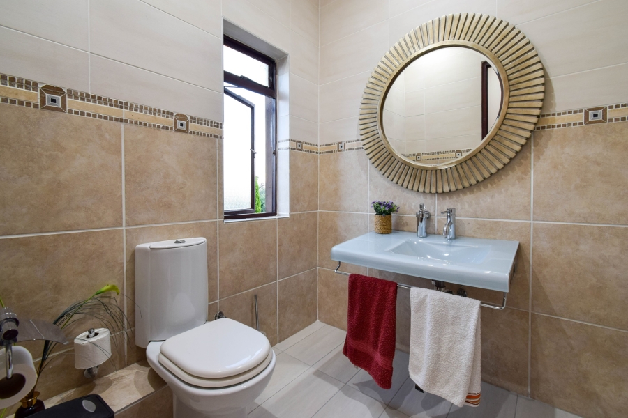 4 Bedroom Property for Sale in Cornwall Hill Gauteng