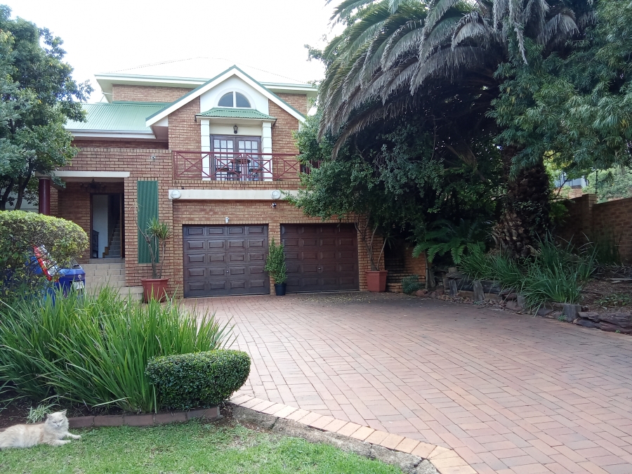 3 Bedroom Property for Sale in Roodekrans Gauteng