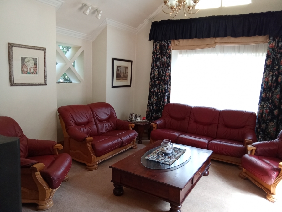 3 Bedroom Property for Sale in Roodekrans Gauteng