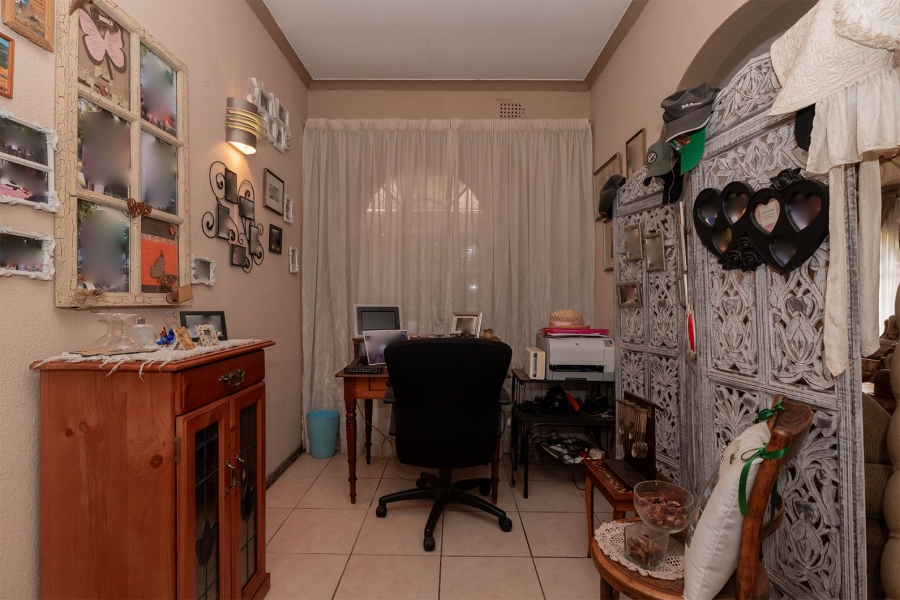 4 Bedroom Property for Sale in Bonaero Park Gauteng