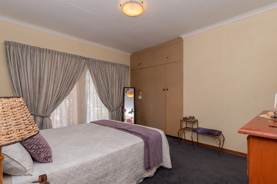 4 Bedroom Property for Sale in Bonaero Park Gauteng