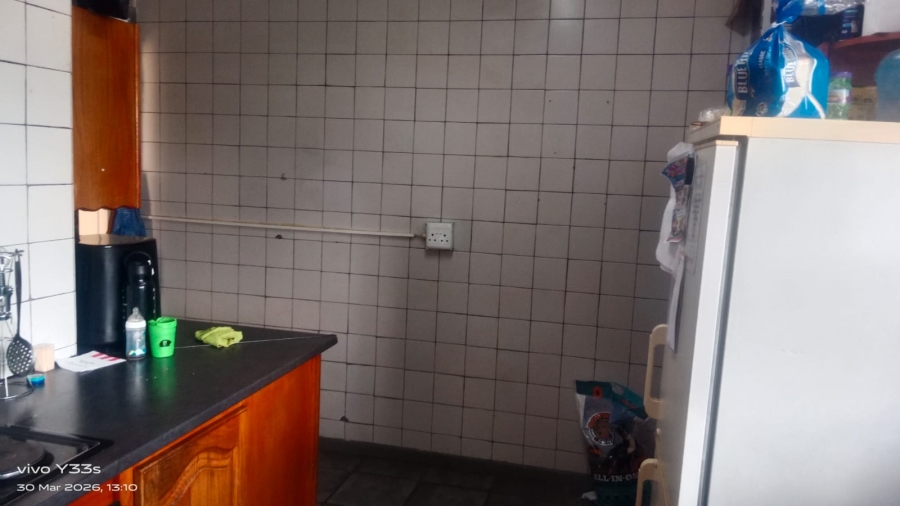 To Let 2 Bedroom Property for Rent in Sonland Park Gauteng