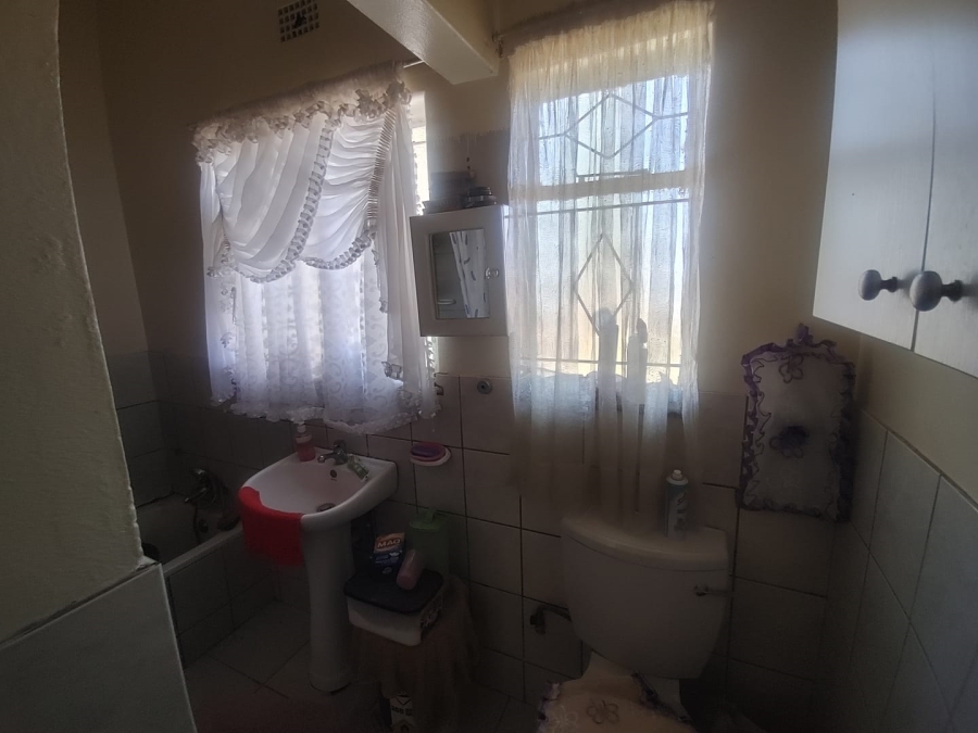 To Let 3 Bedroom Property for Rent in Sonland Park Gauteng