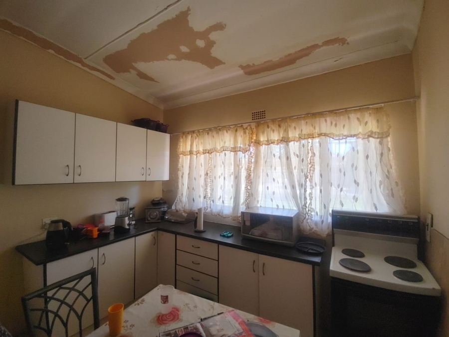 To Let 3 Bedroom Property for Rent in Sonland Park Gauteng