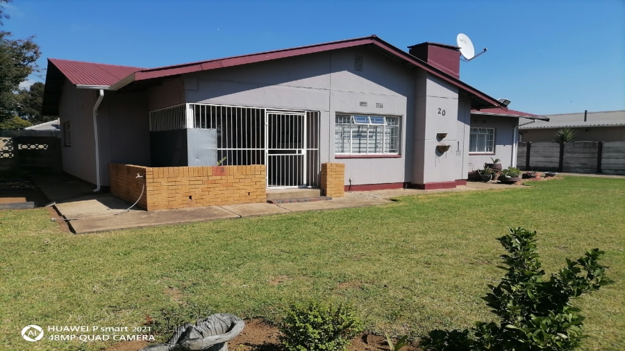 2 Bedroom Property for Sale in Vanderbijlpark SE 1 Gauteng