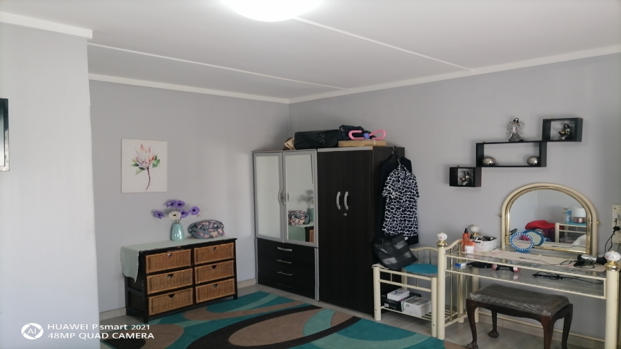 2 Bedroom Property for Sale in Vanderbijlpark SE 1 Gauteng