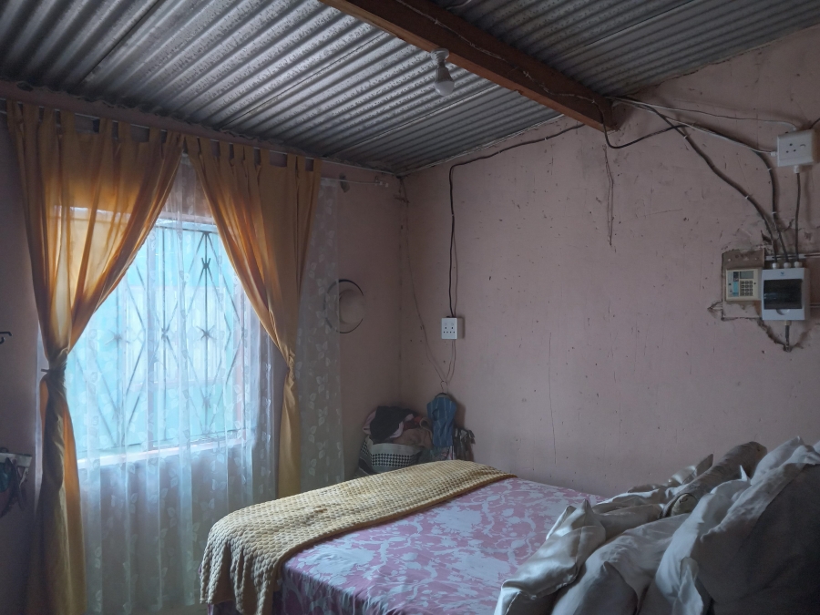 1 Bedroom Property for Sale in Zuurfontein Gauteng