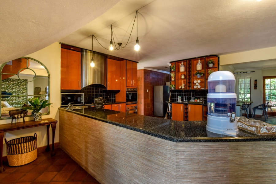 7 Bedroom Property for Sale in Moreleta Park Gauteng