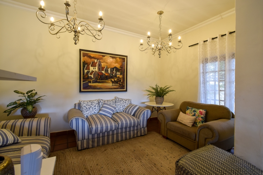 7 Bedroom Property for Sale in Moreleta Park Gauteng