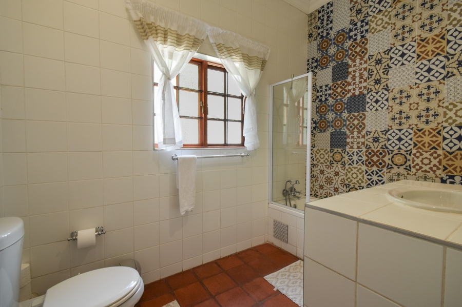 7 Bedroom Property for Sale in Moreleta Park Gauteng