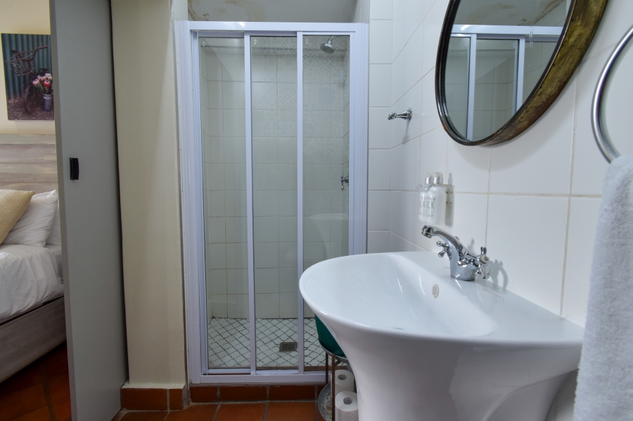 7 Bedroom Property for Sale in Moreleta Park Gauteng