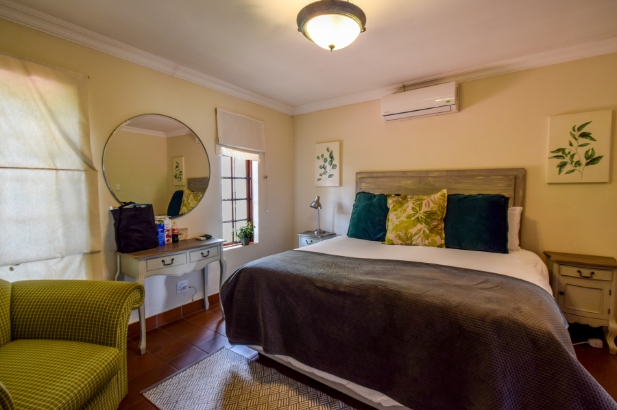 7 Bedroom Property for Sale in Moreleta Park Gauteng