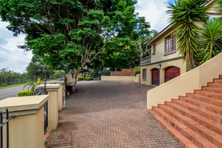 7 Bedroom Property for Sale in Moreleta Park Gauteng