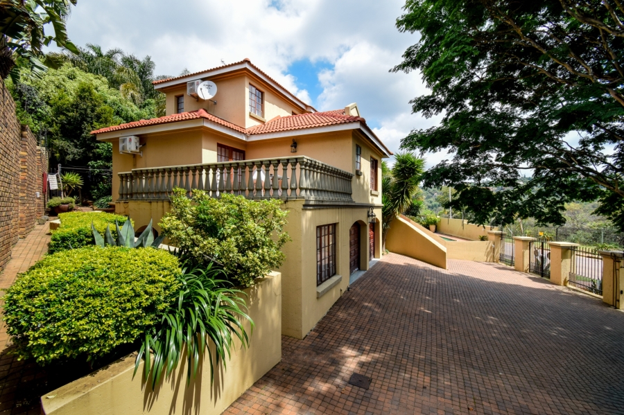 7 Bedroom Property for Sale in Moreleta Park Gauteng