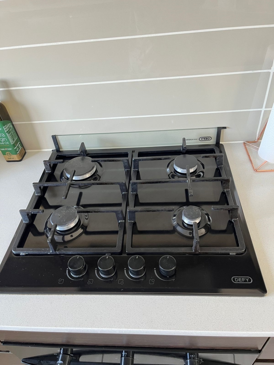 To Let 1 Bedroom Property for Rent in Greenstone Ridge Gauteng