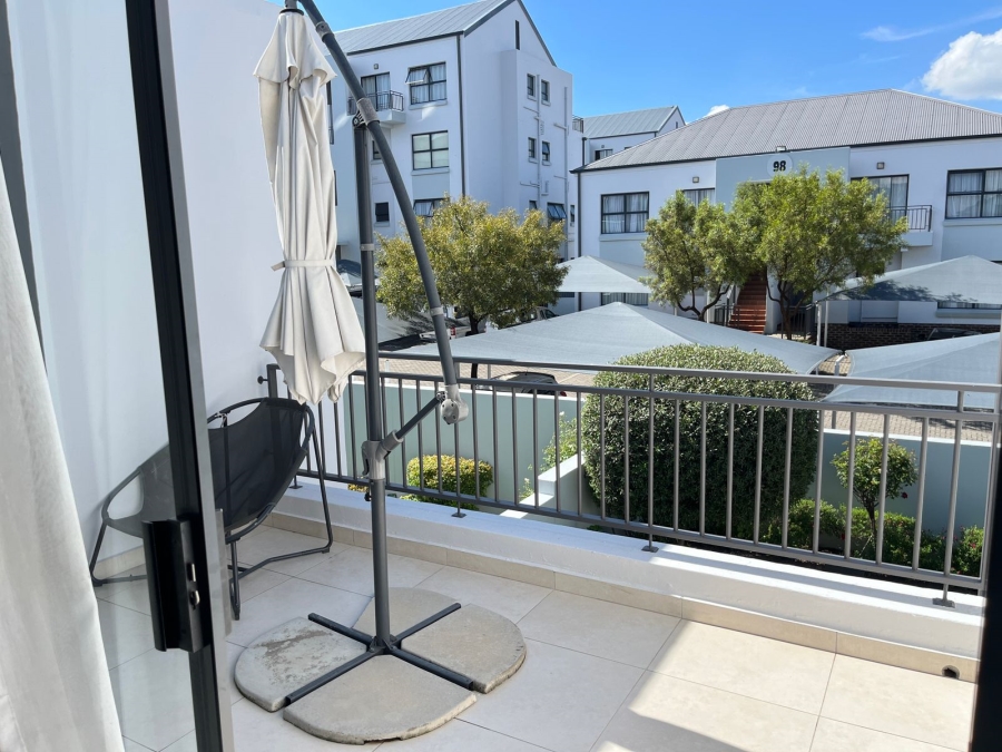 To Let 1 Bedroom Property for Rent in Greenstone Ridge Gauteng