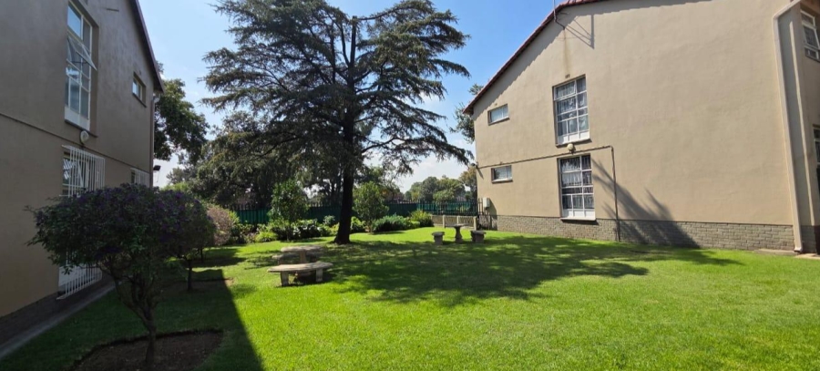 2 Bedroom Property for Sale in Brackenhurst Gauteng