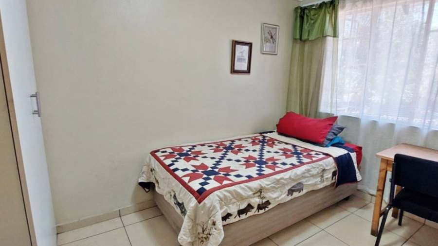 2 Bedroom Property for Sale in Verwoerdpark Gauteng