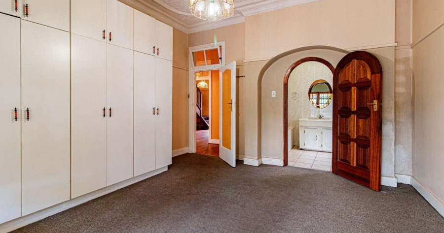 7 Bedroom Property for Sale in Kensington Gauteng