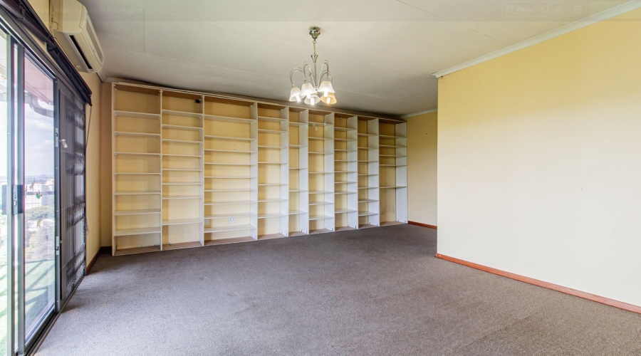 7 Bedroom Property for Sale in Kensington Gauteng