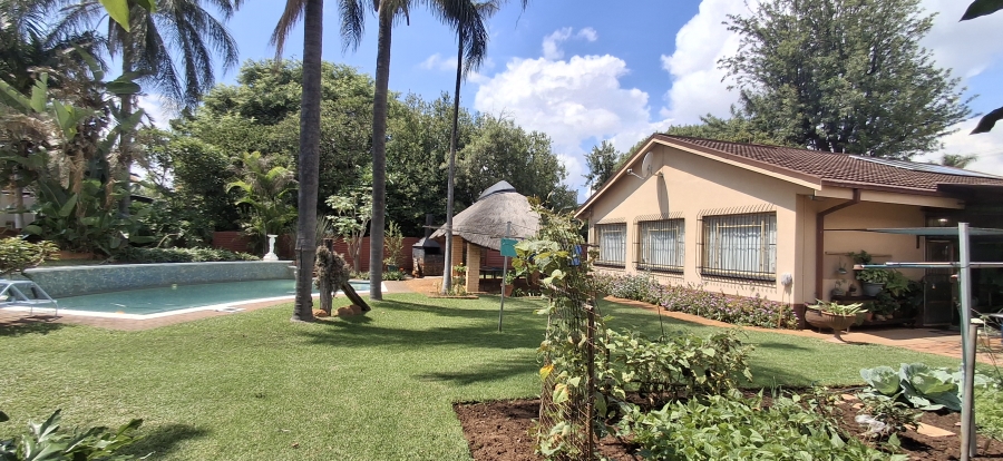 3 Bedroom Property for Sale in Sinoville Gauteng
