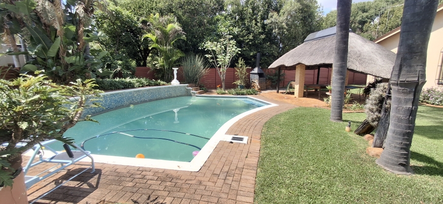 3 Bedroom Property for Sale in Sinoville Gauteng