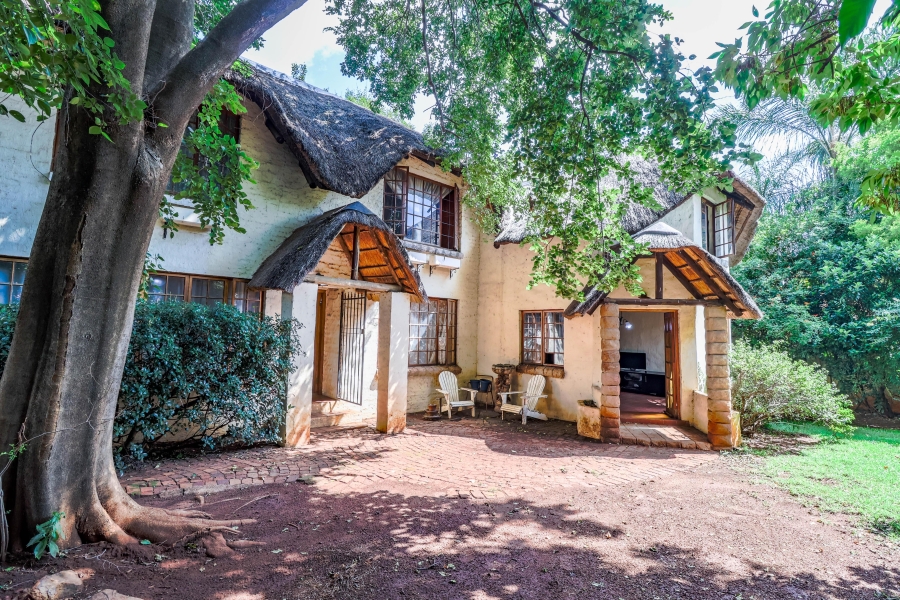 3 Bedroom Property for Sale in Rooihuiskraal North Gauteng