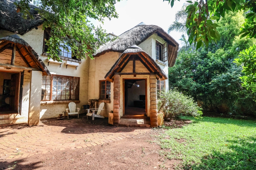 3 Bedroom Property for Sale in Rooihuiskraal North Gauteng