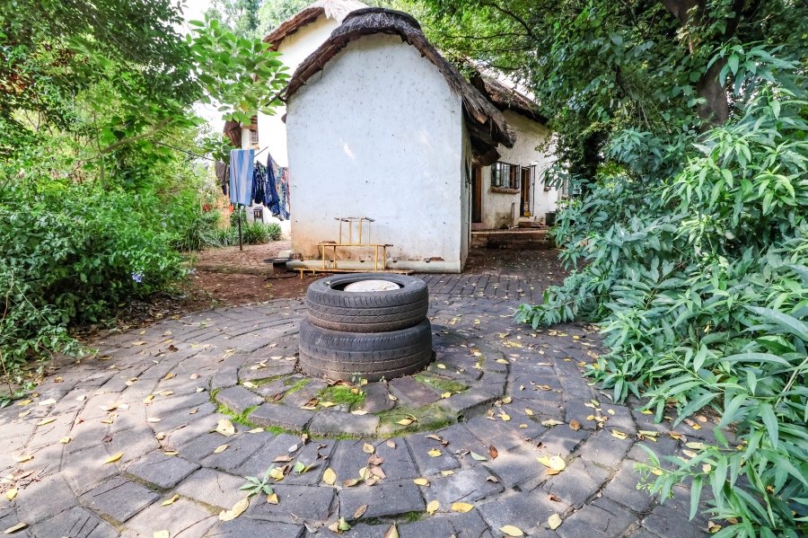 3 Bedroom Property for Sale in Rooihuiskraal North Gauteng