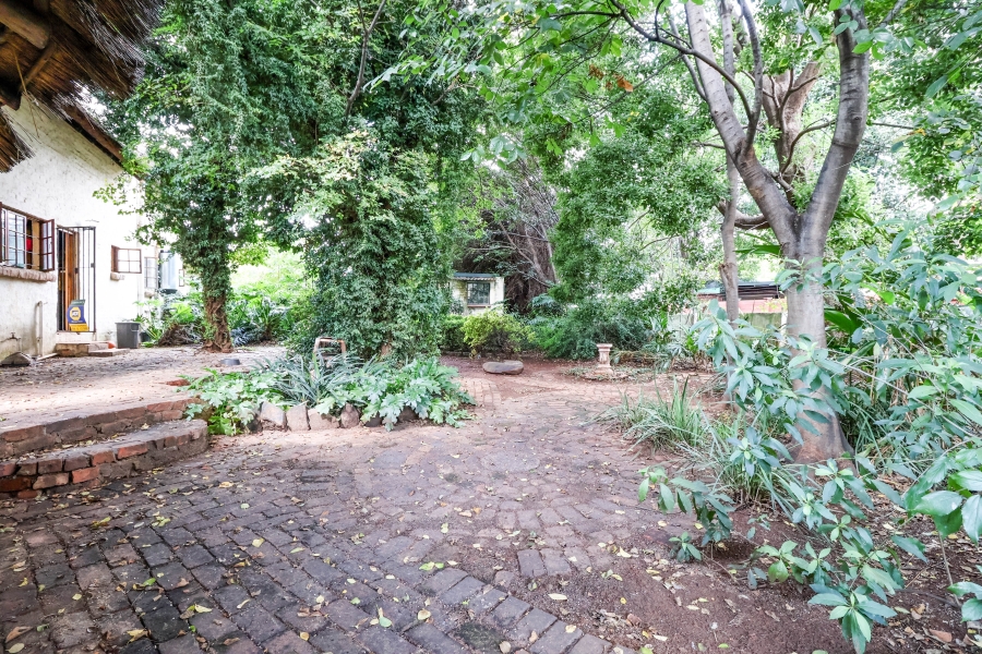 3 Bedroom Property for Sale in Rooihuiskraal North Gauteng