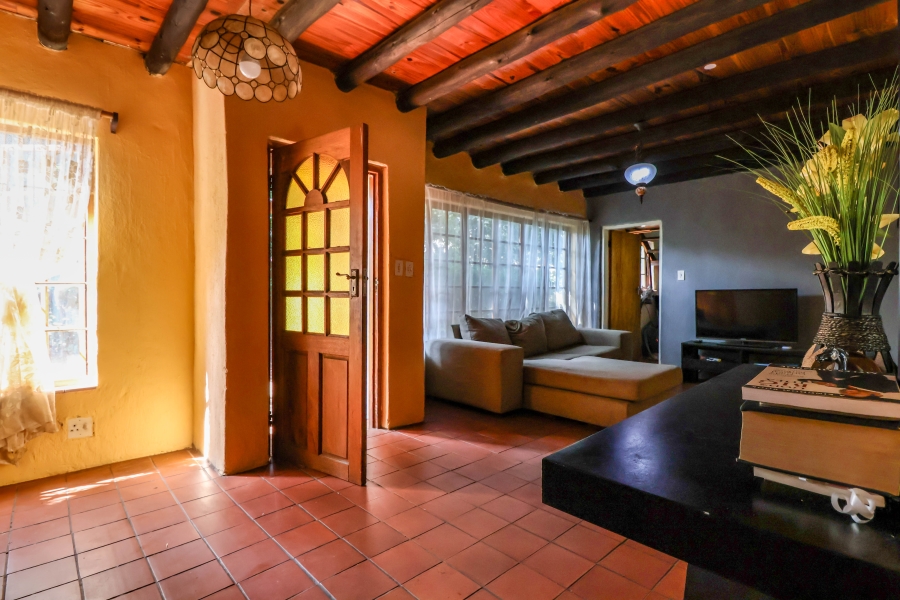 3 Bedroom Property for Sale in Rooihuiskraal North Gauteng