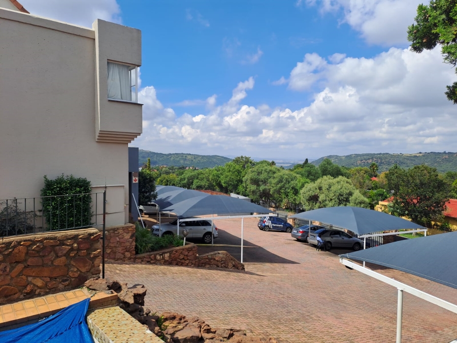 2 Bedroom Property for Sale in Ridgeway Gauteng
