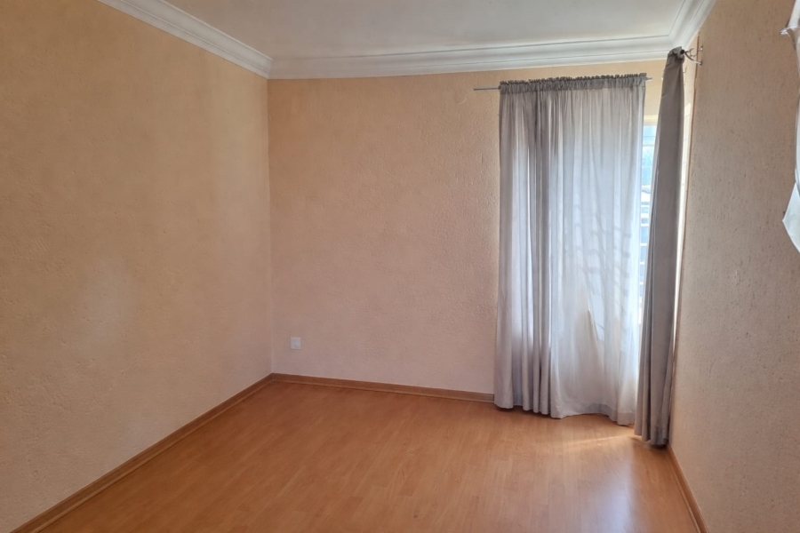 2 Bedroom Property for Sale in Ridgeway Gauteng