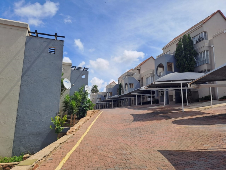 2 Bedroom Property for Sale in Ridgeway Gauteng