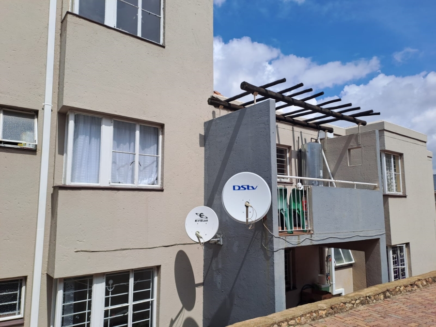 2 Bedroom Property for Sale in Ridgeway Gauteng