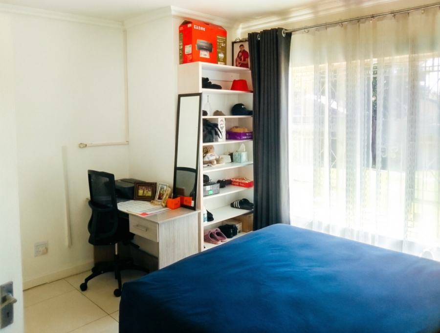 4 Bedroom Property for Sale in Buccleuch Gauteng