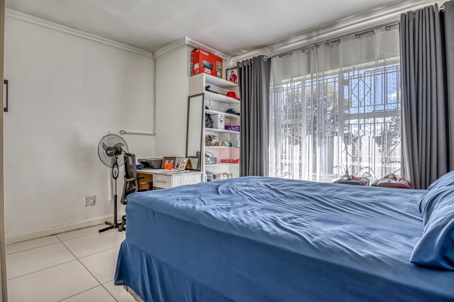 4 Bedroom Property for Sale in Buccleuch Gauteng