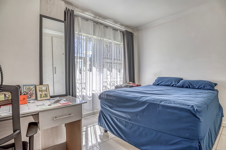 4 Bedroom Property for Sale in Buccleuch Gauteng