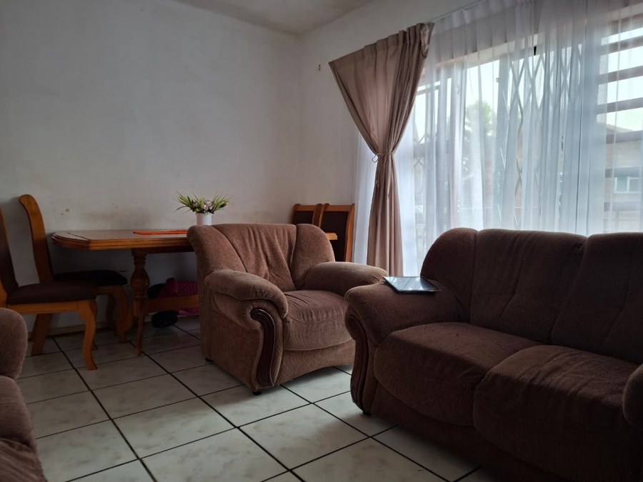 2 Bedroom Property for Sale in Vanderbijlpark CW 1 Gauteng