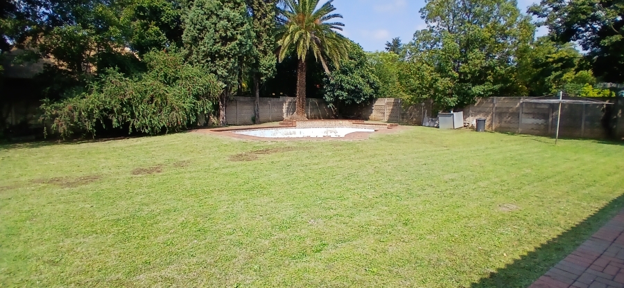 4 Bedroom Property for Sale in Brackenhurst Gauteng