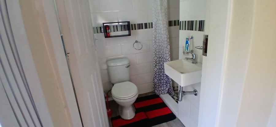 4 Bedroom Property for Sale in Brackenhurst Gauteng