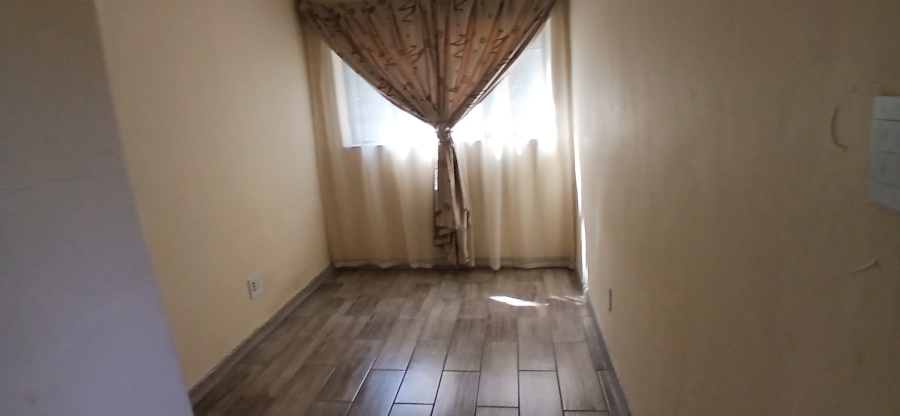 4 Bedroom Property for Sale in Brackenhurst Gauteng